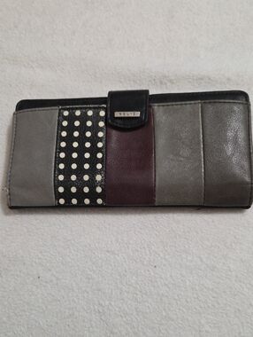 RELIC WALLET
